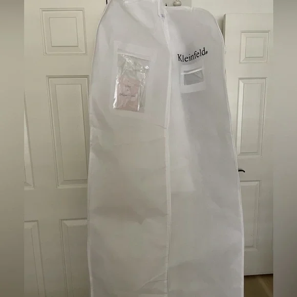 NWT Custom Pnina Tornai wedding gown - Picture 10 of 10